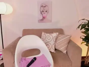 Best live sex cam show with catvalentinee_ - Chaturbate