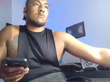 Sex Cam with yosoy_enzo2020 - Chaturbate