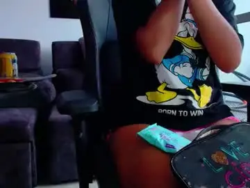 Live Porn with latin_couple77 - Chaturbate