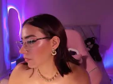 Live Sex Cam with lucianacarter - Chaturbate