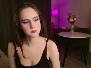 Nude Webcam with lucyrose33 - Chaturbate
