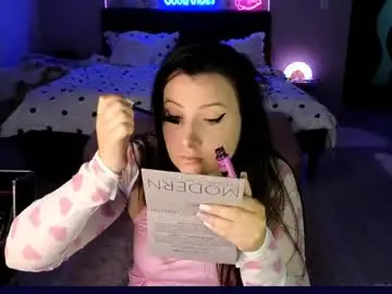Sex Chat with mellisaangel - Chaturbate