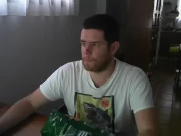 Live Sex Cam with spanishboytenerife - Chaturbate