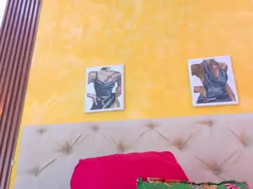 Live Sex with dayis_miller - Chaturbate