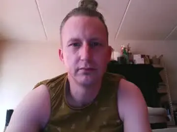 Live Sex with marktheboy4u - Chaturbate