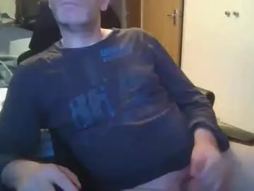 Free Porn Cam with mrth3os3xbrum - Chaturbate