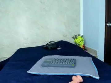 Adult Webcam with aria_skyee - Chaturbate