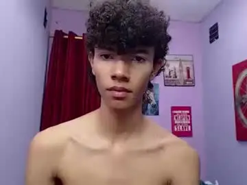 Live Sex Cam with bigcock_sexys - Chaturbate