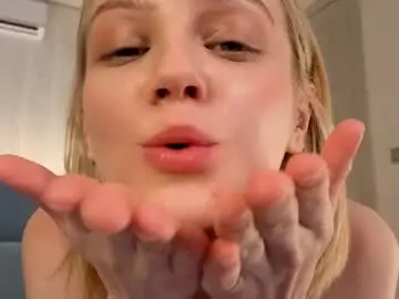 Adult Webcams with evangel111 - Chaturbate