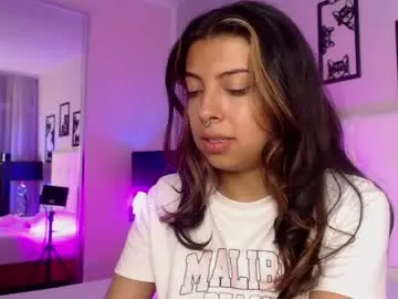 Live Sex Cam with maia_reficco - Chaturbate
