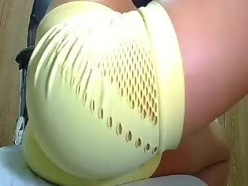 Live Sex Cam with 7lu7_ - Chaturbate