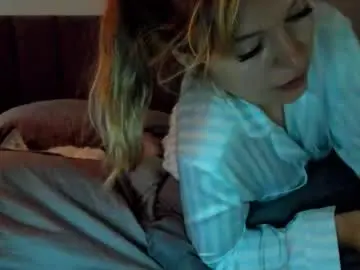 Adult Webcams with foxy_blond - Chaturbate