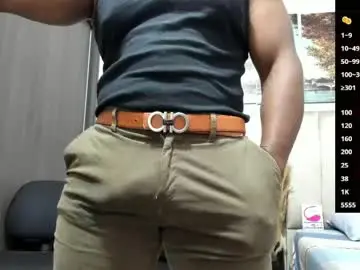 Nude Webcam with roccoblack02 - Chaturbate