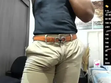 Live Sex with roccoblack02 - Chaturbate