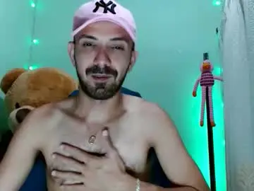 Sex Cam with tomas_gerauld - Chaturbate