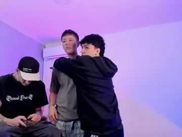 Sex Cam with handsomeboys19 - Chaturbate
