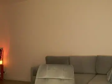 Free Live Porn with miradiaz - Chaturbate