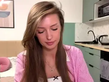 Sex Chat with tinybliss - Chaturbate