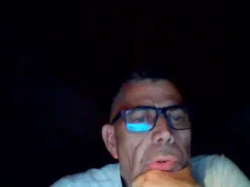 Live Sex Cam with gen3841 - Chaturbate