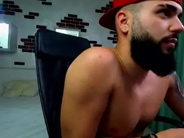 Live Porn with oscarwills - Chaturbate