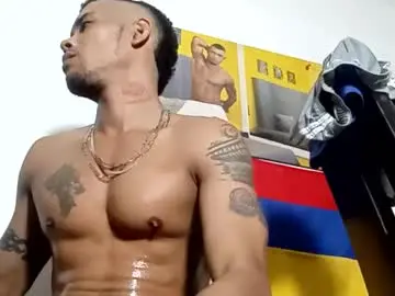 Best live sex cam show with lucascastrohot - Chaturbate