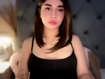 Free Live Porn with expensivets_chloe - Chaturbate
