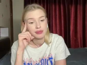 Live Porn with pussymoneywet - Chaturbate