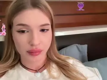 Live Sex with pussymoneywet - Chaturbate