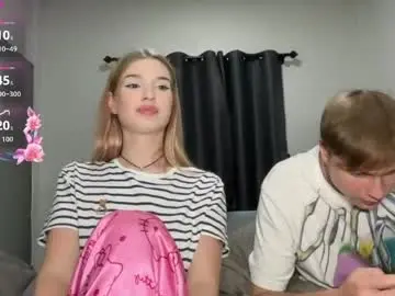 Live Sex with pussymoneywet - Chaturbate