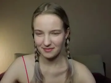 Live Sex Cam with tashinapetitto - Chaturbate