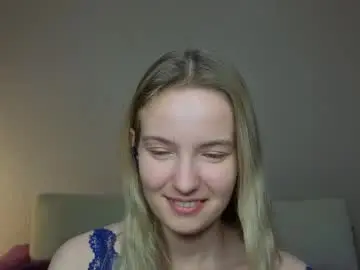 Live Porn with tashinapetitto - Chaturbate