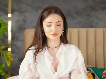 Live Sex with arianna_moonx - Chaturbate