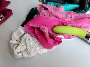 Nude Webcam with brianriver - Chaturbate