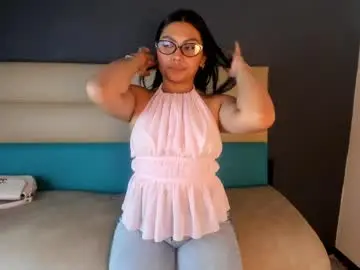 Live Sex Cam with sweetmaddyson - Chaturbate