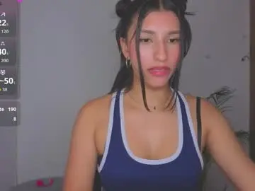 Live Sex Cam with yuziidreams - Chaturbate