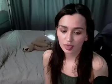 Best live sex cam show with kira_yammy - Chaturbate