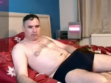 Live Sex Cam with paulyandrew - Chaturbate