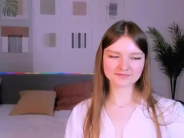 Watch Live Sex Cams with charminglookeva - Chaturbate