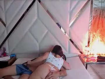Sex Cam with dirtyroyals_ - Chaturbate
