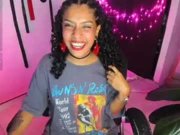 Sex Chat with freaky_lia - Chaturbate