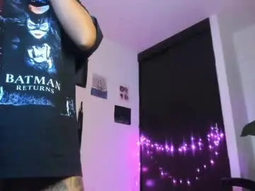 Free Porn Cam with freaky_lia - Chaturbate