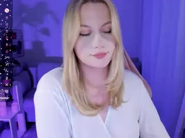 Best live sex cam show with honey_blondee - Chaturbate