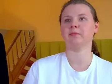 Sex Cam with melodymoores - Chaturbate