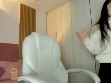 Nude Webcam with mia_nevaeh - Chaturbate