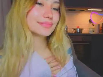 Free Live Porn with strawberrypie99 - Chaturbate