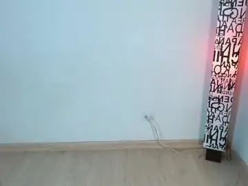 Live Sex Cam with anarosse__ - Chaturbate