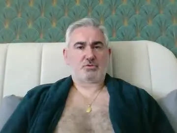 Live Sex with sexy_italiandaddy - Chaturbate