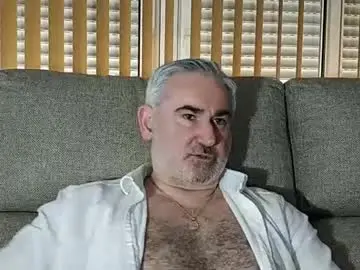 Sex Cam with sexy_italiandaddy - Chaturbate