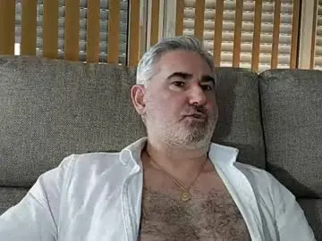 Sex Cam with sexy_italiandaddy - Chaturbate