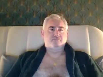 Adult Webcam with sexy_italiandaddy - Chaturbate